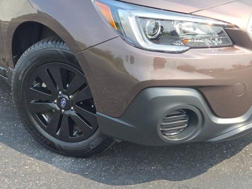 2019 Subaru Outback 2.5i