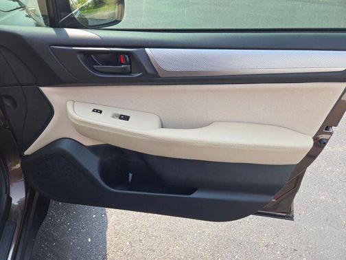 2019 Subaru Outback 2.5i