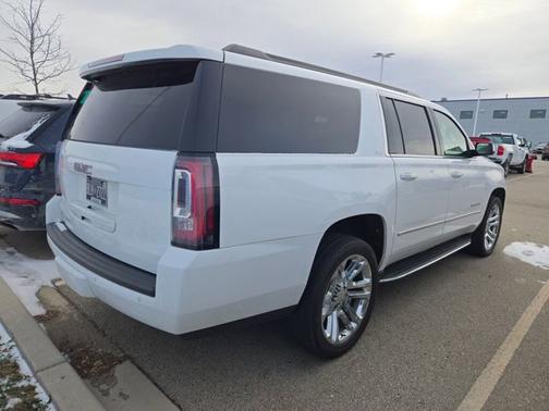 2020 GMC Yukon XL SLT
