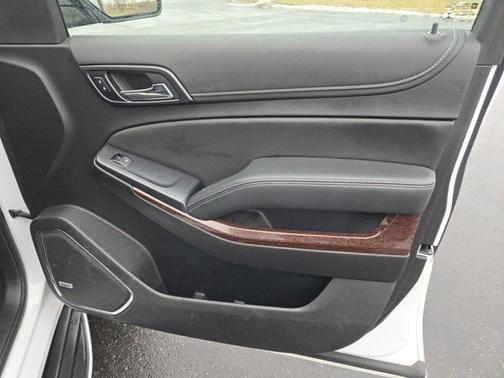 2020 GMC Yukon XL SLT