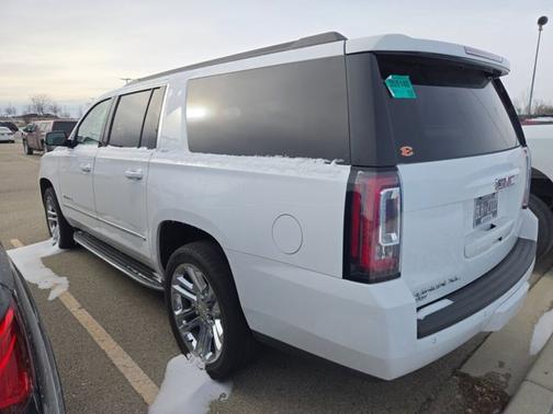 2020 GMC Yukon XL SLT