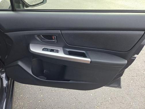 2015 Subaru Impreza 2.0i