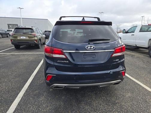 2017 Hyundai SANTA FE SE Ultimate