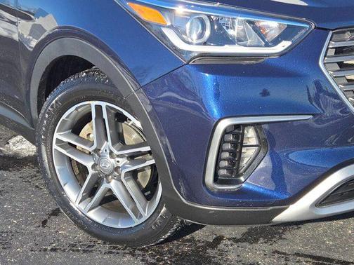 2017 Hyundai SANTA FE SE Ultimate