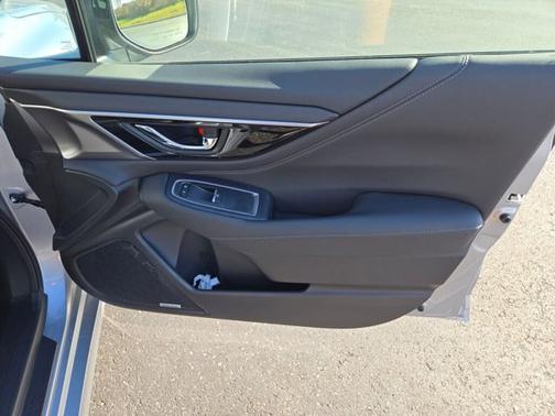 2025 Subaru Legacy Limited