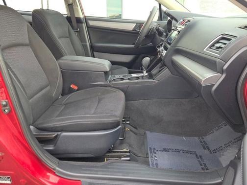 2019 Subaru Outback 2.5i