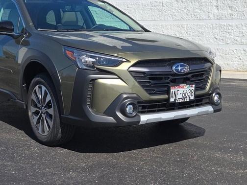 Autumn Green Metallic 2025 Subaru Outback Limited