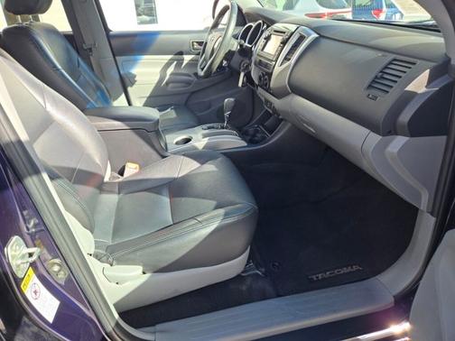 2013 Toyota Tacoma Base