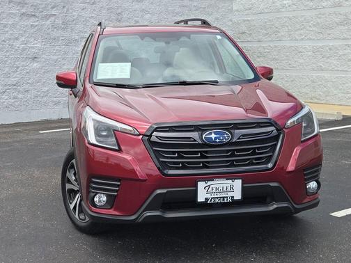 Crimson Red Pearl 2023 Subaru Forester Limited