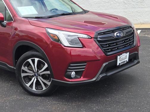 Crimson Red Pearl 2023 Subaru Forester Limited