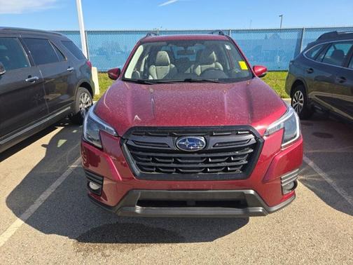Crimson Red Pearl 2023 Subaru Forester Limited