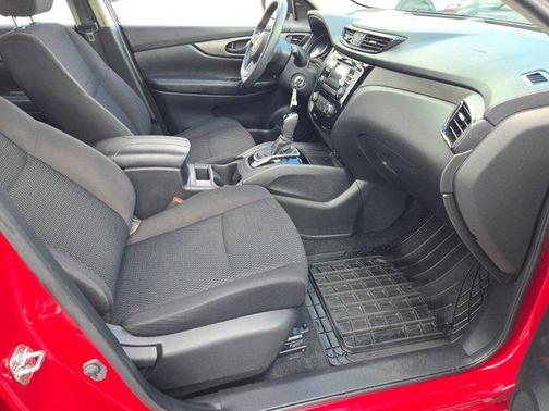 2018 Nissan Rogue Sport S