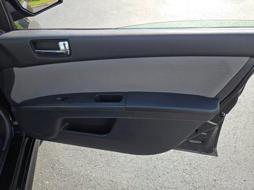 2012 Nissan Sentra 2.0 SR