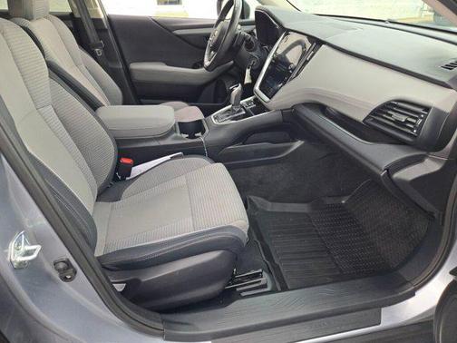 Ice Silver Metallic 2024 Subaru Outback Premium