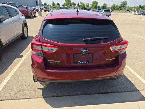 2019 Subaru Impreza 2.0i