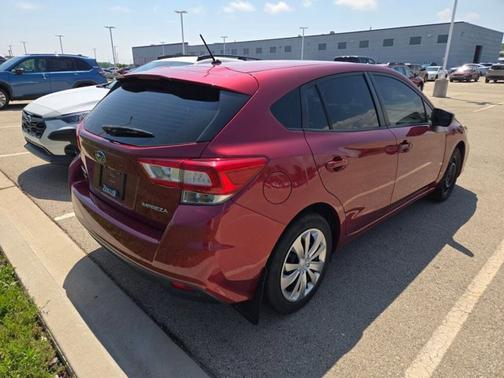 2019 Subaru Impreza 2.0i