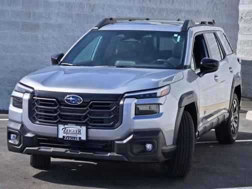 Ice Silver Metallic 2026 Subaru Outback Limited XT