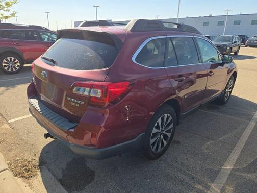 Venetian Red Pearl 2016 Subaru Outback 3.6R Limited