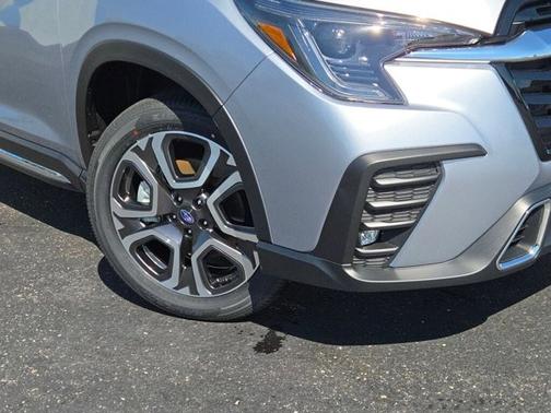 2025 Subaru Ascent Touring 7-Passenger