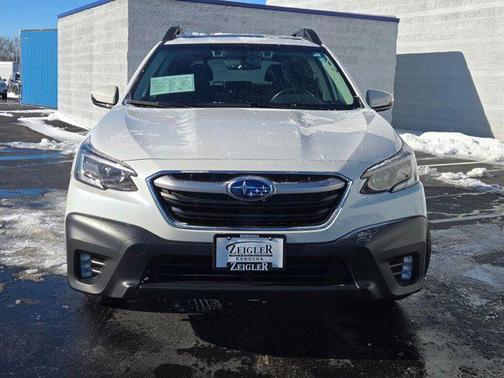 2022 Subaru Outback Premium