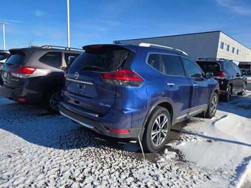 2017 Nissan Rogue SL
