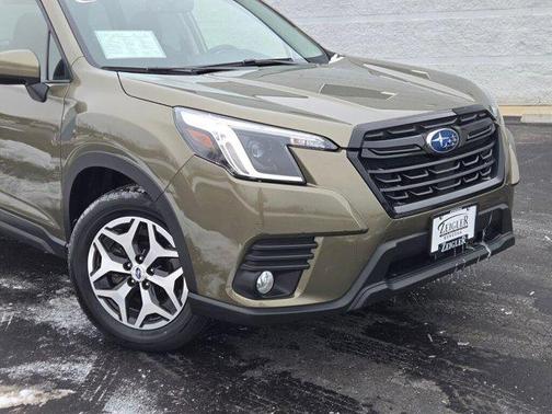 2022 Subaru Forester Premium