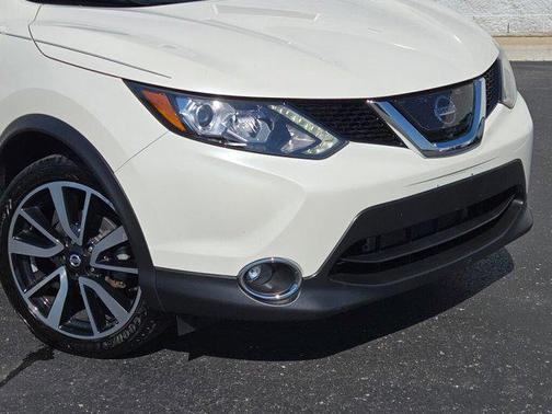 2017 Nissan Rogue Sport SL