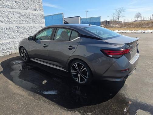 2020 Nissan Sentra SR