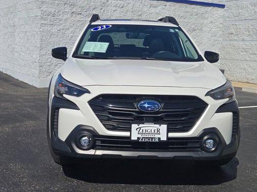 Crystal White Pearl 2023 Subaru Outback Onyx Edition XT