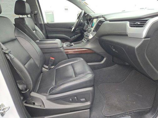 2020 GMC Yukon XL SLT