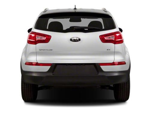 Mineral Silver 2013 Kia Sportage LX