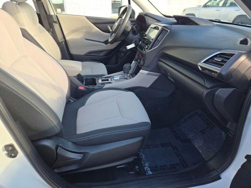 2022 Subaru Forester Base