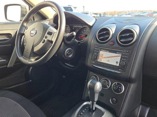 2013 Nissan Rogue SV