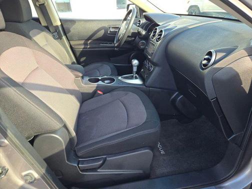 2013 Nissan Rogue SV