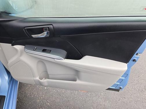 2014 Toyota Camry Hybrid SE Limited Edition