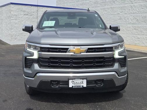 Sterling Gray Metallic 2023 Chevrolet Silverado 1500 LT