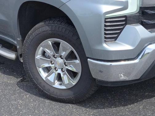 Sterling Gray Metallic 2023 Chevrolet Silverado 1500 LT
