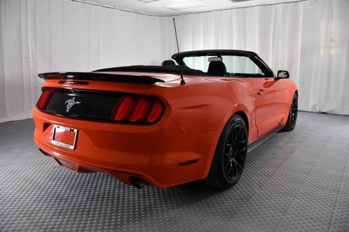 2016 Ford Mustang V6