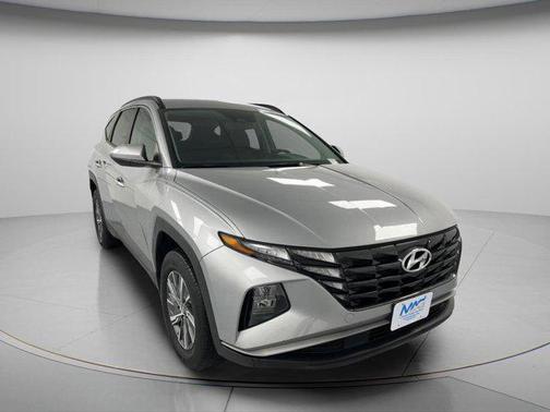 Shimmering Silver 2024 Hyundai TUCSON Hybrid Blue