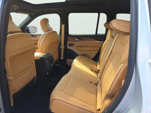 2024 Jeep Grand Cherokee 4xe Summit Reserve