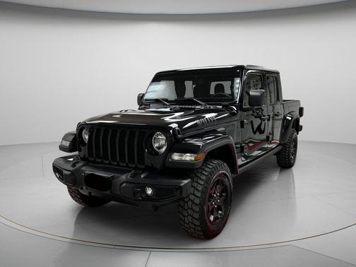 Black Clearcoat 2022 Jeep Gladiator Sport