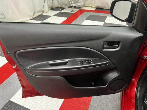 2021 Mitsubishi Mirage ES CVT