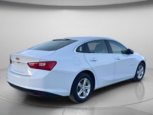 2023 Chevrolet Malibu 1LS