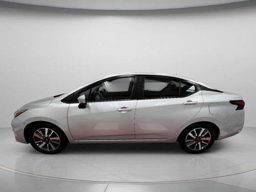 2023 Nissan Versa 1.6 SV