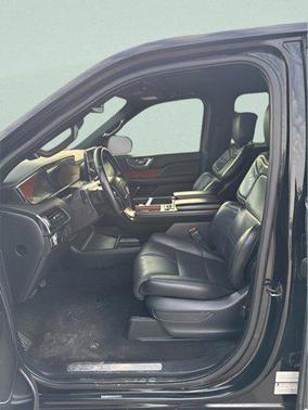 2018 Lincoln Navigator Select