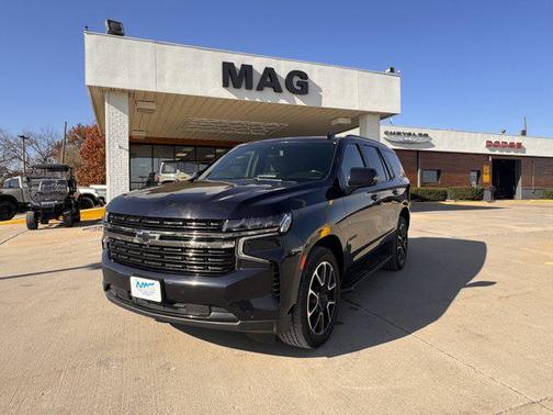 2022 Chevrolet Tahoe 4WD RST