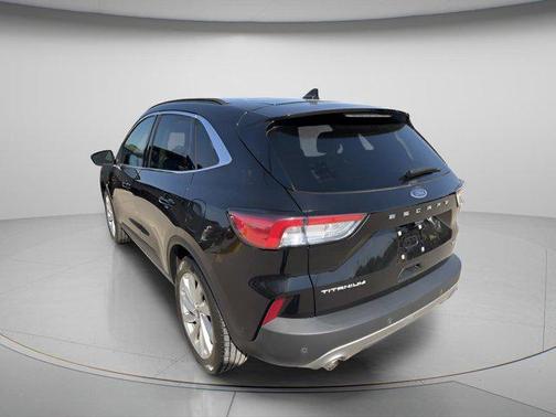 Agate Black Metallic 2021 Ford Escape Titanium