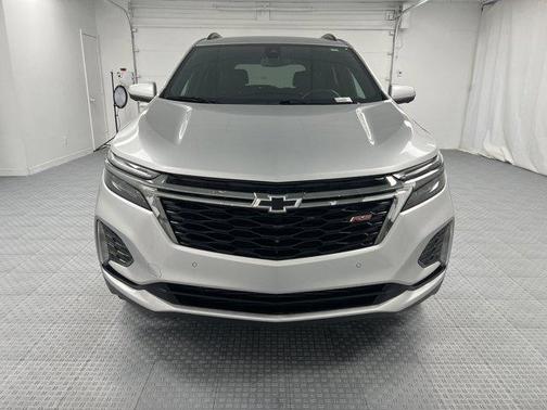 Silver Ice Metallic 2022 Chevrolet Equinox FWD RS