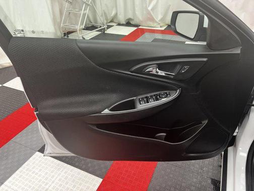 2025 Chevrolet Malibu FWD 1LT