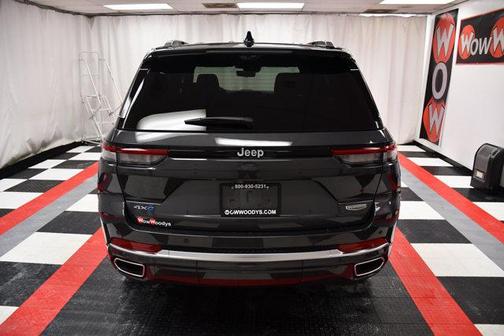 2022 Jeep Grand Cherokee 4xe Summit Reserve